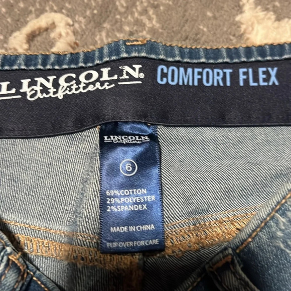 Lincoln outfitters jeans. Distressed. Excellent condition. - Picture 3 of 4